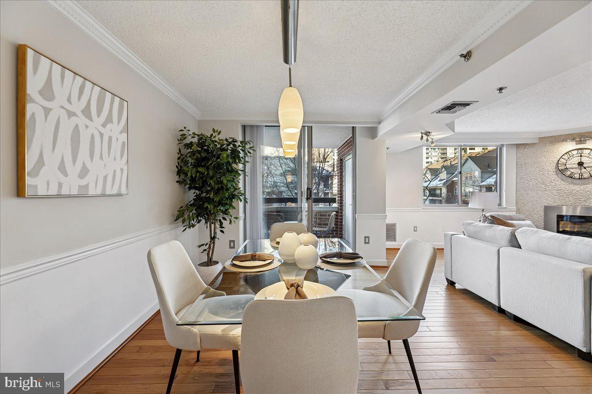 1276 N WAYNE ST #418, ARLINGTON, Virginia 22201, 2 Bedrooms Bedrooms, ,2 BathroomsBathrooms,Residential,For sale,1276 N WAYNE ST #418,VAAR2068236 MLS # VAAR2068236