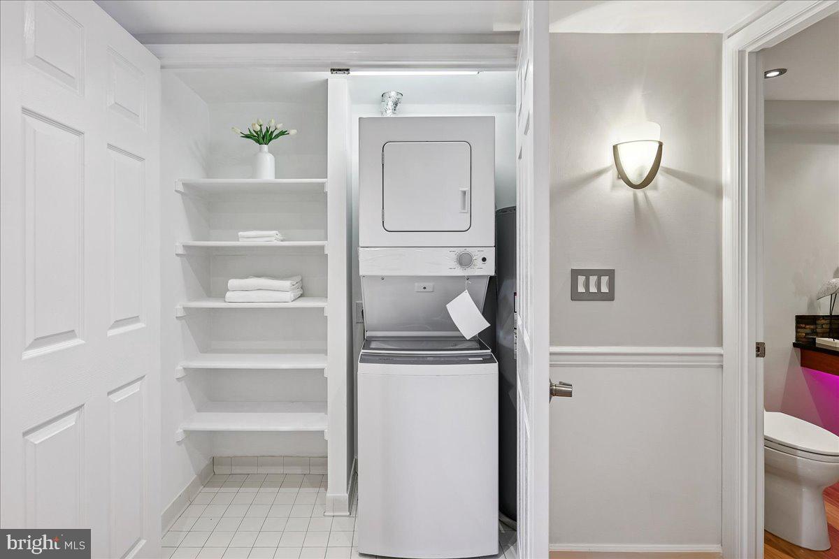 1276 N WAYNE ST #418, ARLINGTON, Virginia 22201, 2 Bedrooms Bedrooms, ,2 BathroomsBathrooms,Residential,For sale,1276 N WAYNE ST #418,VAAR2068236 MLS # VAAR2068236