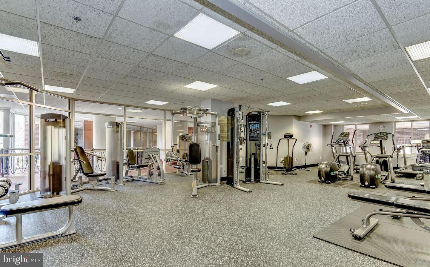 1276 N WAYNE ST #418, ARLINGTON, Virginia 22201, 2 Bedrooms Bedrooms, ,2 BathroomsBathrooms,Residential,For sale,1276 N WAYNE ST #418,VAAR2068236 MLS # VAAR2068236