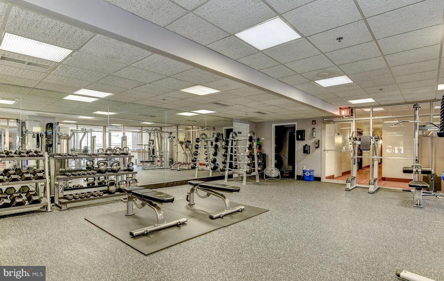 1276 N WAYNE ST #418, ARLINGTON, Virginia 22201, 2 Bedrooms Bedrooms, ,2 BathroomsBathrooms,Residential,For sale,1276 N WAYNE ST #418,VAAR2068236 MLS # VAAR2068236