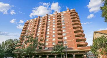 1276 N WAYNE ST #418, ARLINGTON, Virginia 22201, 2 Bedrooms Bedrooms, ,2 BathroomsBathrooms,Residential,For sale,1276 N WAYNE ST #418,VAAR2068236 MLS # VAAR2068236