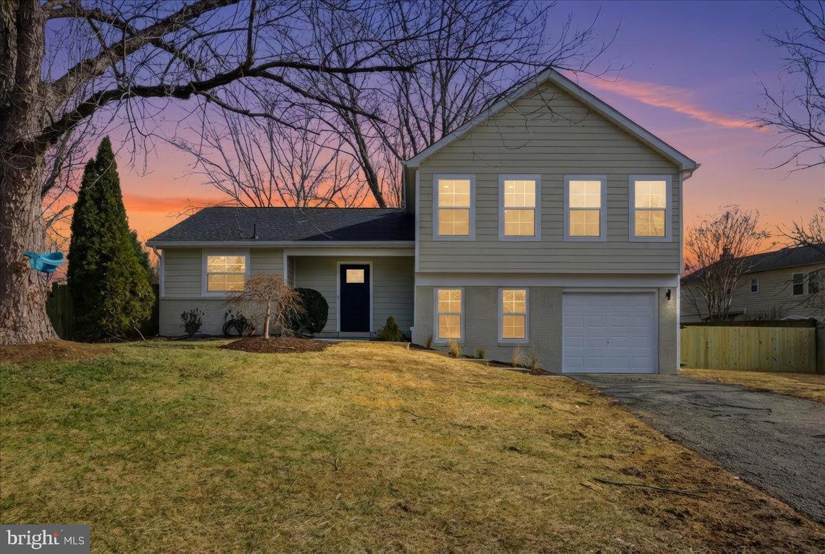 4529 FLINTSTONE RD, ALEXANDRIA, Virginia 22306, 5 Bedrooms Bedrooms, 8 Rooms Rooms,3 BathroomsBathrooms,Residential,For sale,4529 FLINTSTONE RD,VAFX2288112 MLS # VAFX2288112