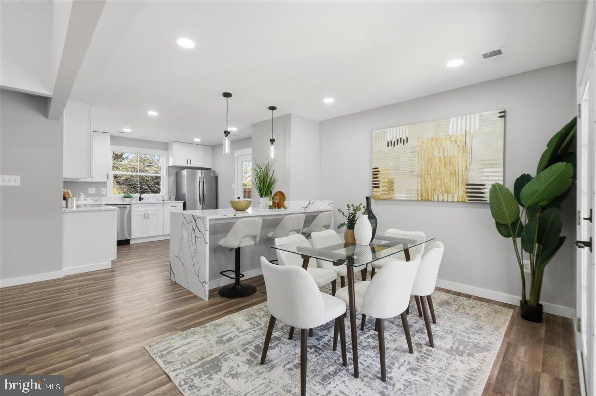 4529 FLINTSTONE RD, ALEXANDRIA, Virginia 22306, 5 Bedrooms Bedrooms, 8 Rooms Rooms,3 BathroomsBathrooms,Residential,For sale,4529 FLINTSTONE RD,VAFX2288112 MLS # VAFX2288112