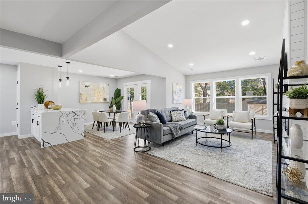 4529 FLINTSTONE RD, ALEXANDRIA, Virginia 22306, 5 Bedrooms Bedrooms, 8 Rooms Rooms,3 BathroomsBathrooms,Residential,For sale,4529 FLINTSTONE RD,VAFX2288112 MLS # VAFX2288112