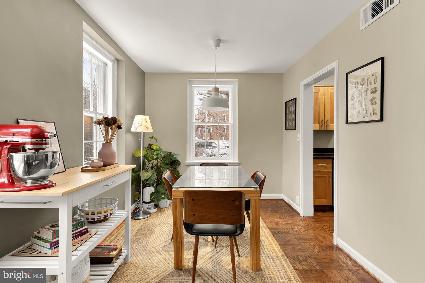 3821 NEWARK ST NW #B440, WASHINGTON, District Of Columbia 20016, 3 Bedrooms Bedrooms, ,2 BathroomsBathrooms,Residential,For sale,3821 NEWARK ST NW #B440,DCDC2243994 MLS # DCDC2243994