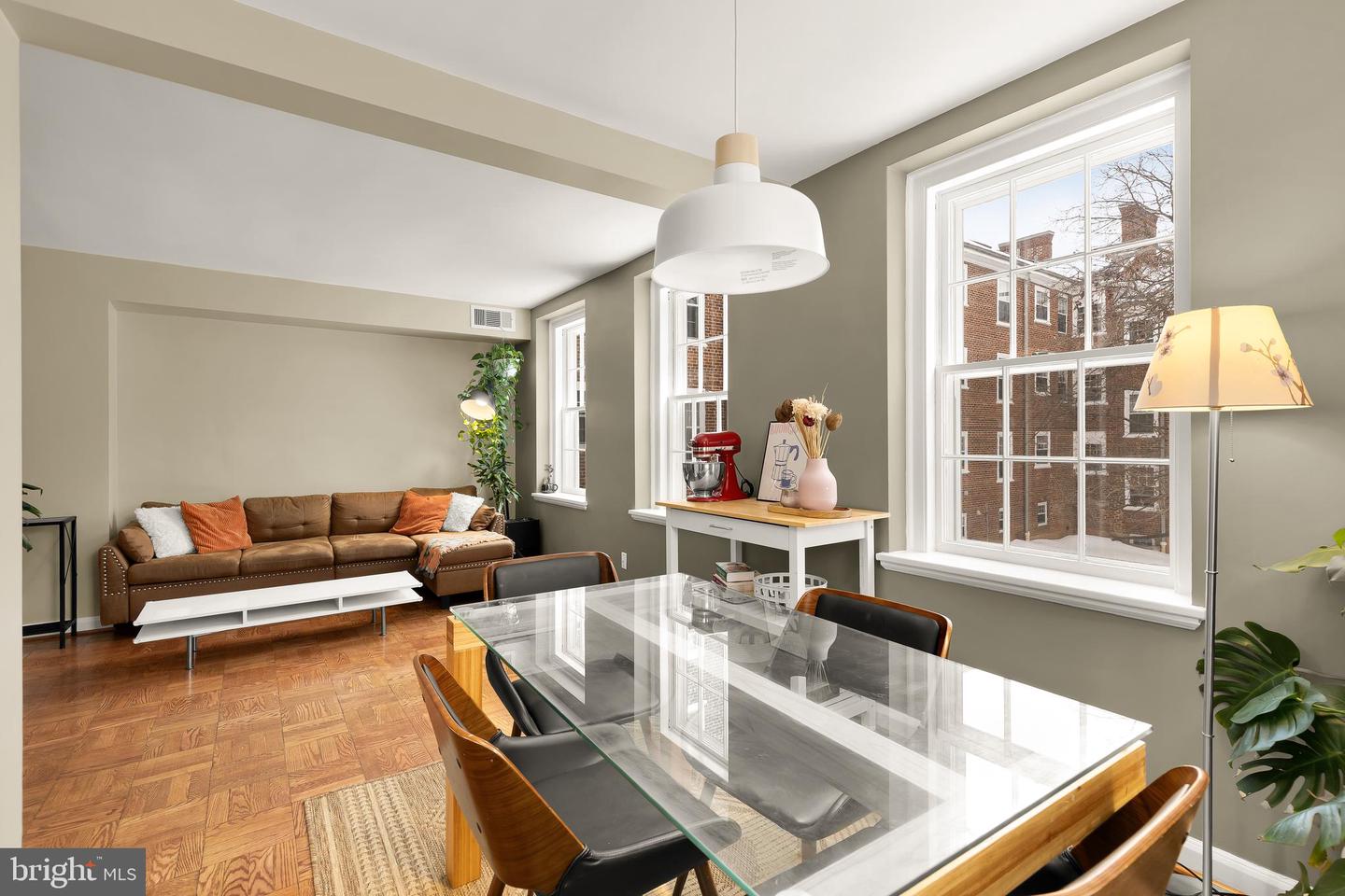 3821 NEWARK ST NW #B440, WASHINGTON, District Of Columbia 20016, 3 Bedrooms Bedrooms, ,2 BathroomsBathrooms,Residential,For sale,3821 NEWARK ST NW #B440,DCDC2243994 MLS # DCDC2243994