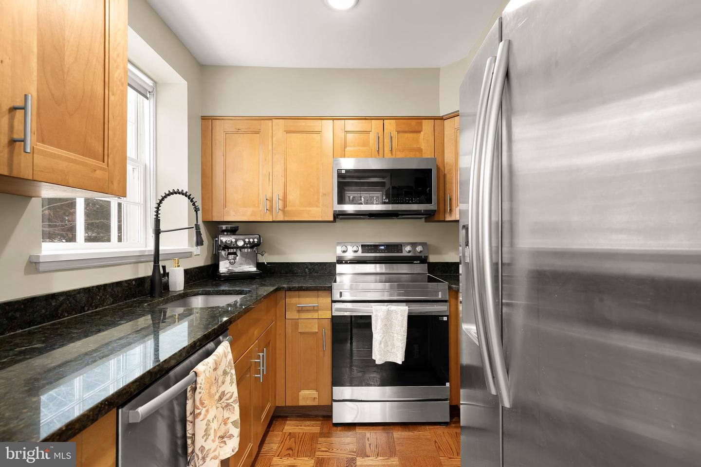 3821 NEWARK ST NW #B440, WASHINGTON, District Of Columbia 20016, 3 Bedrooms Bedrooms, ,2 BathroomsBathrooms,Residential,For sale,3821 NEWARK ST NW #B440,DCDC2243994 MLS # DCDC2243994