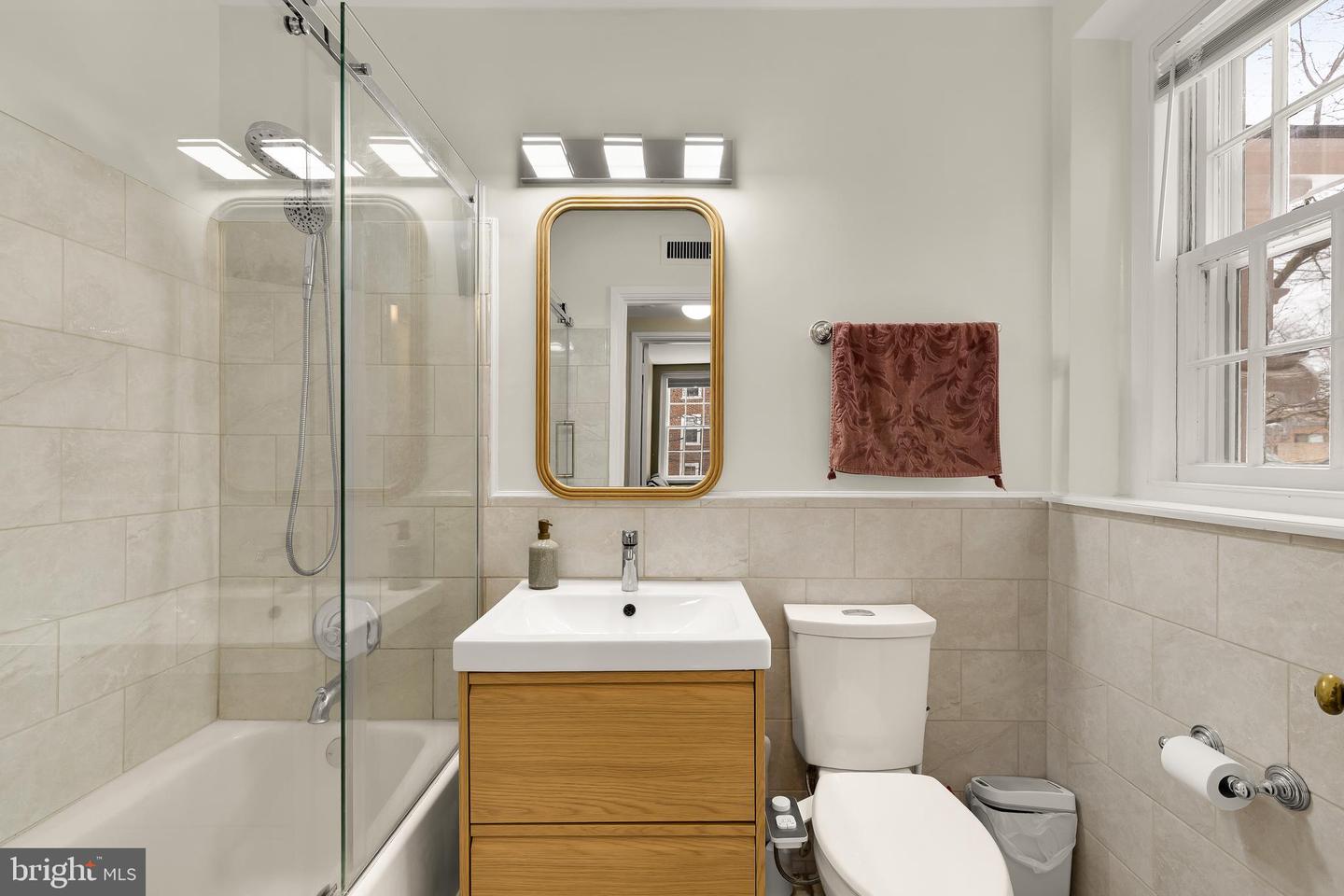 3821 NEWARK ST NW #B440, WASHINGTON, District Of Columbia 20016, 3 Bedrooms Bedrooms, ,2 BathroomsBathrooms,Residential,For sale,3821 NEWARK ST NW #B440,DCDC2243994 MLS # DCDC2243994