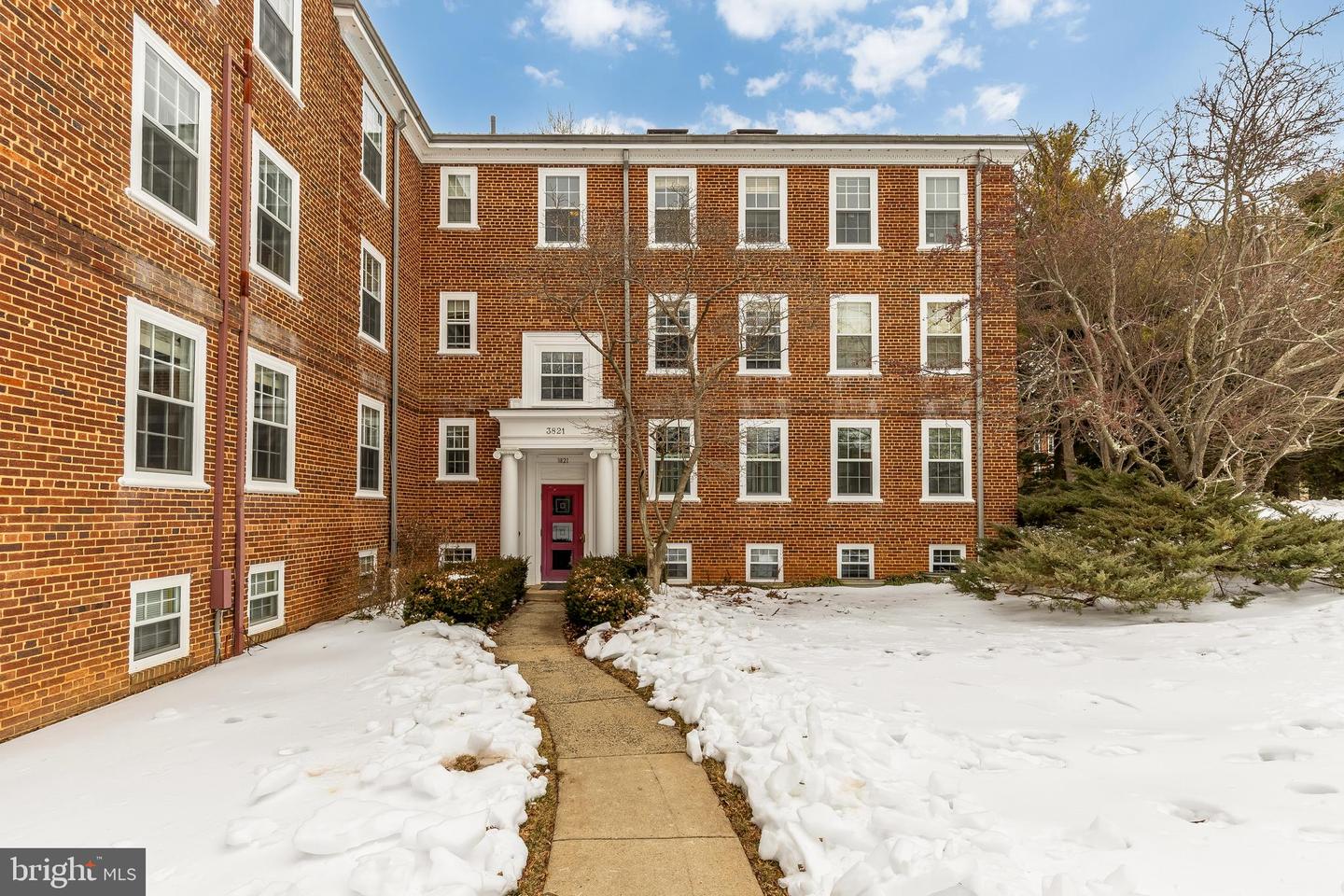 3821 NEWARK ST NW #B440, WASHINGTON, District Of Columbia 20016, 3 Bedrooms Bedrooms, ,2 BathroomsBathrooms,Residential,For sale,3821 NEWARK ST NW #B440,DCDC2243994 MLS # DCDC2243994