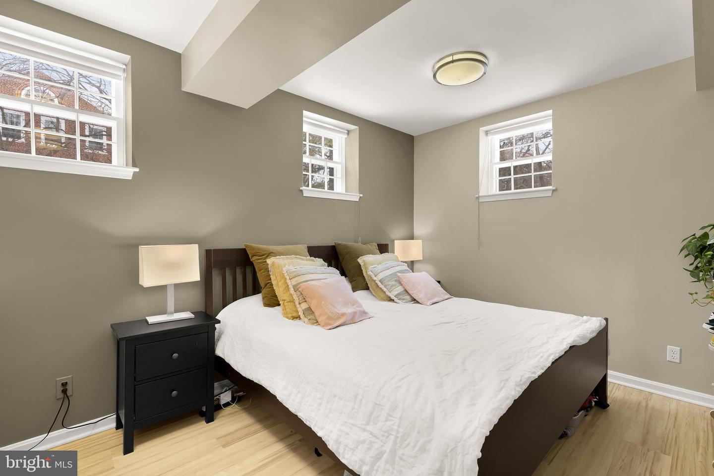 3821 NEWARK ST NW #B440, WASHINGTON, District Of Columbia 20016, 3 Bedrooms Bedrooms, ,2 BathroomsBathrooms,Residential,For sale,3821 NEWARK ST NW #B440,DCDC2243994 MLS # DCDC2243994