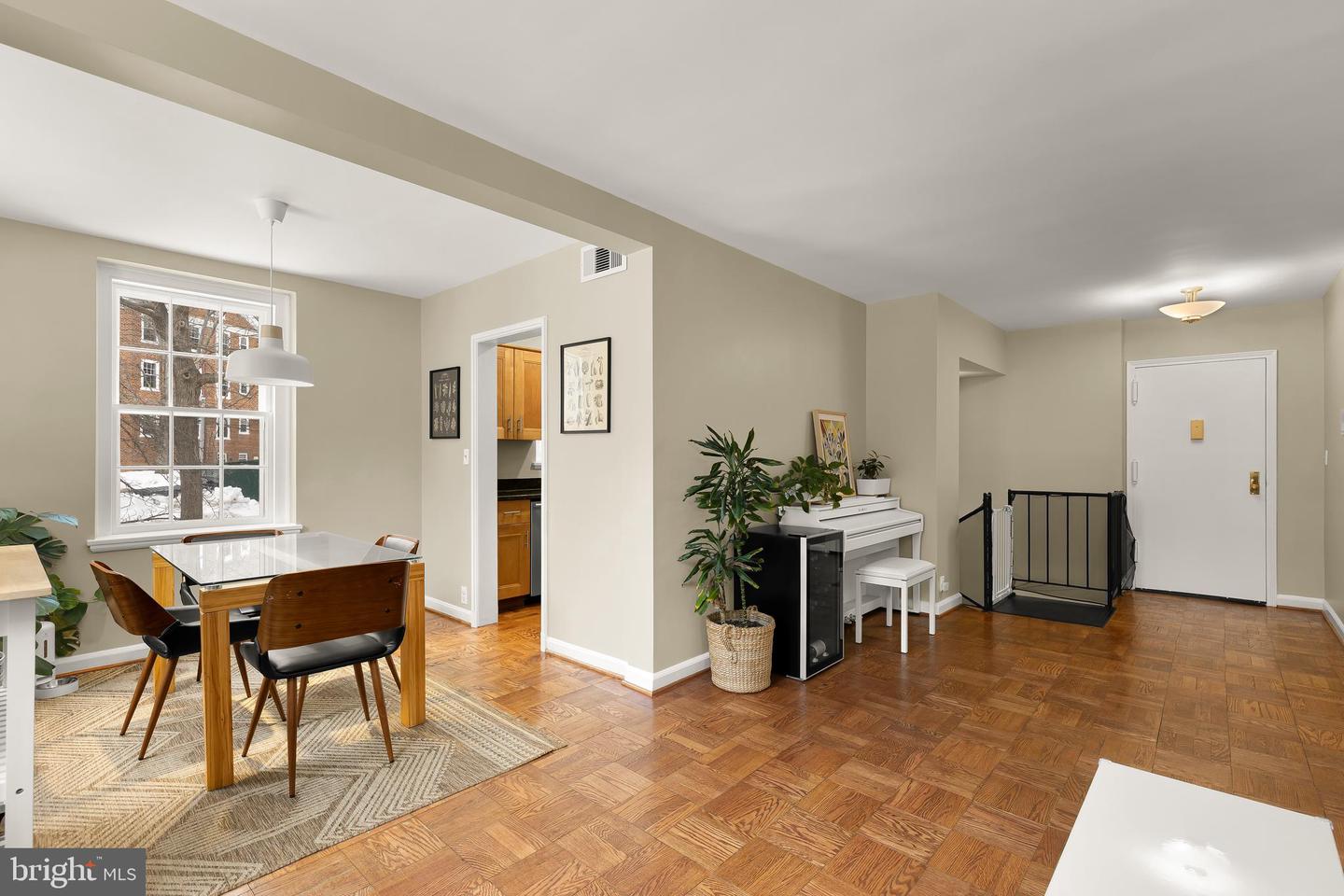 3821 NEWARK ST NW #B440, WASHINGTON, District Of Columbia 20016, 3 Bedrooms Bedrooms, ,2 BathroomsBathrooms,Residential,For sale,3821 NEWARK ST NW #B440,DCDC2243994 MLS # DCDC2243994