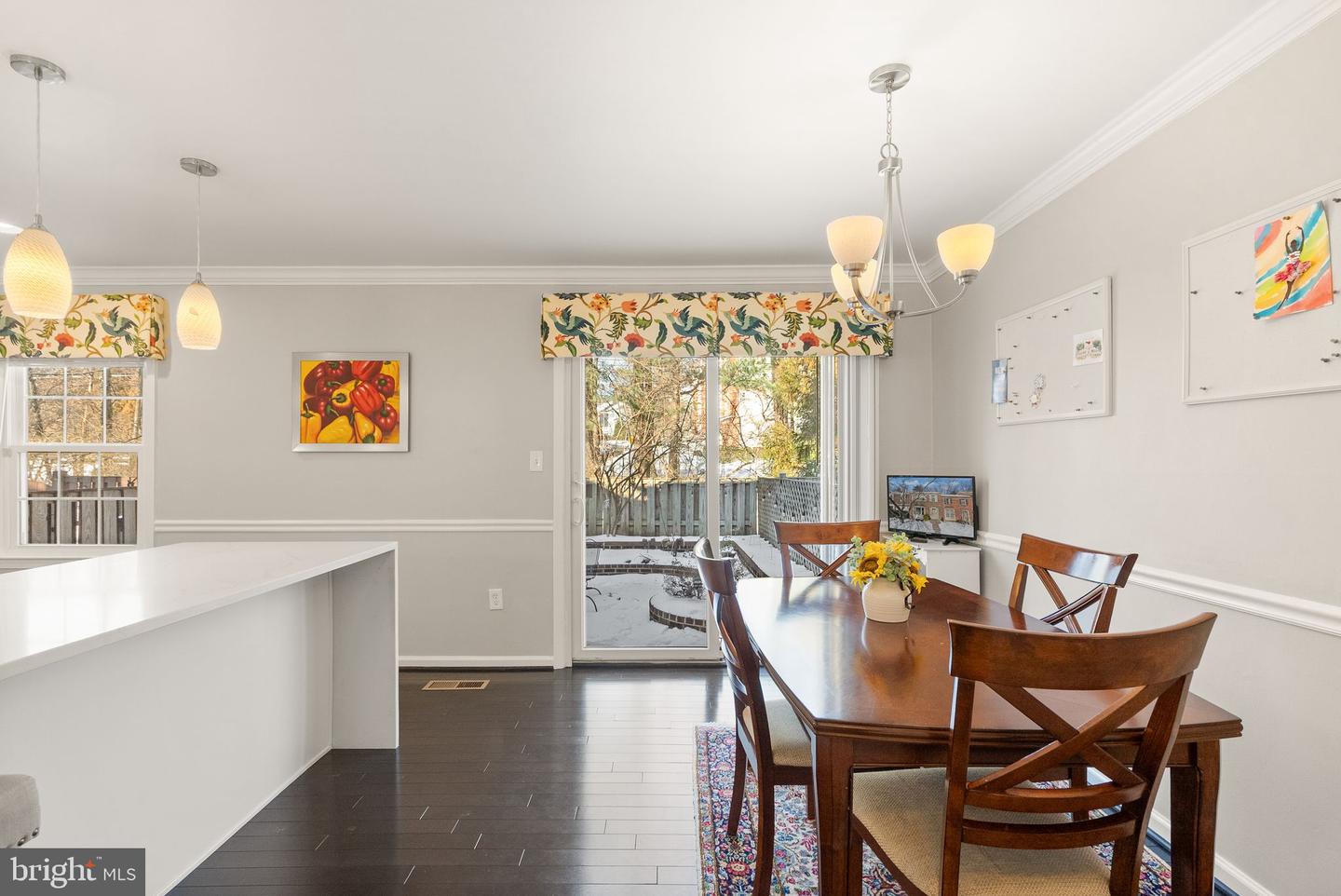 9660 MASTERWORKS DR, VIENNA, Virginia 22181, 3 Bedrooms Bedrooms, ,3 BathroomsBathrooms,Residential,For sale,9660 MASTERWORKS DR,VAFX2288460 MLS # VAFX2288460