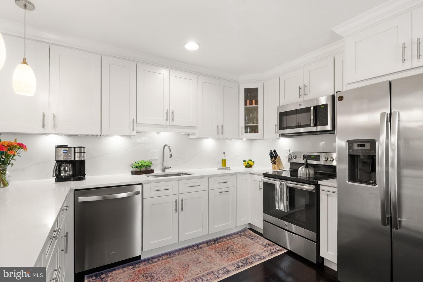 9660 MASTERWORKS DR, VIENNA, Virginia 22181, 3 Bedrooms Bedrooms, ,3 BathroomsBathrooms,Residential,For sale,9660 MASTERWORKS DR,VAFX2288460 MLS # VAFX2288460