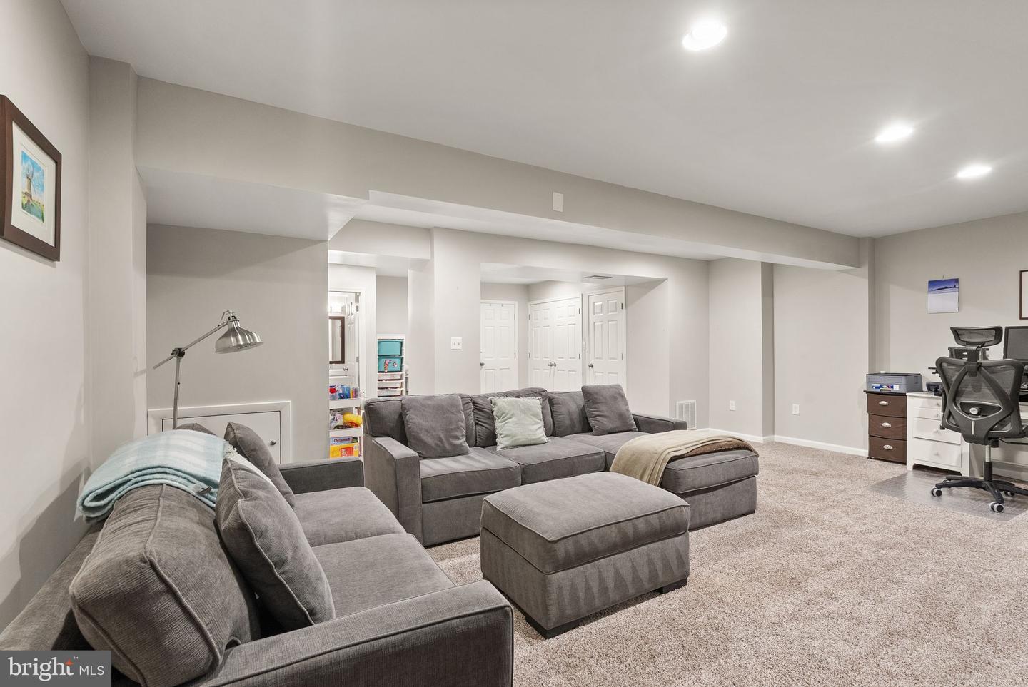 9660 MASTERWORKS DR, VIENNA, Virginia 22181, 3 Bedrooms Bedrooms, ,3 BathroomsBathrooms,Residential,For sale,9660 MASTERWORKS DR,VAFX2288460 MLS # VAFX2288460