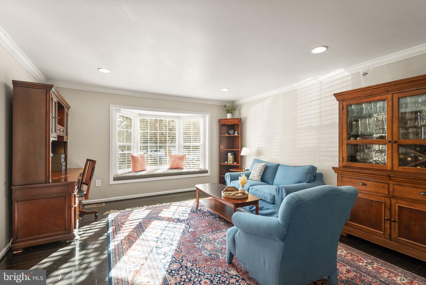 9660 MASTERWORKS DR, VIENNA, Virginia 22181, 3 Bedrooms Bedrooms, ,3 BathroomsBathrooms,Residential,For sale,9660 MASTERWORKS DR,VAFX2288460 MLS # VAFX2288460