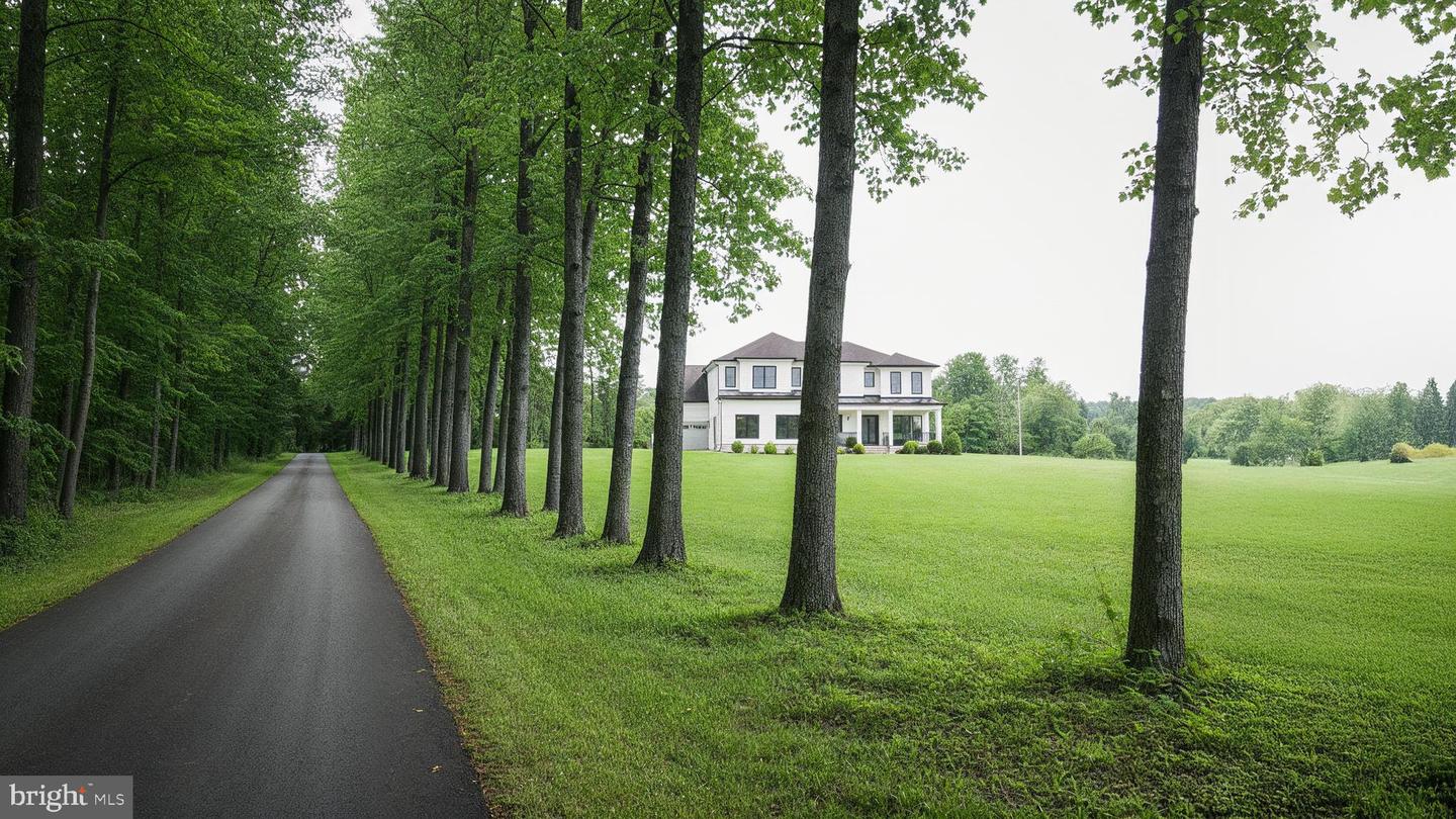 11518 YATES FORD RD, FAIRFAX STATION, Virginia 22039, 6 Bedrooms Bedrooms, ,6 BathroomsBathrooms,Residential,For sale,11518 YATES FORD RD,VAFX2288500 MLS # VAFX2288500