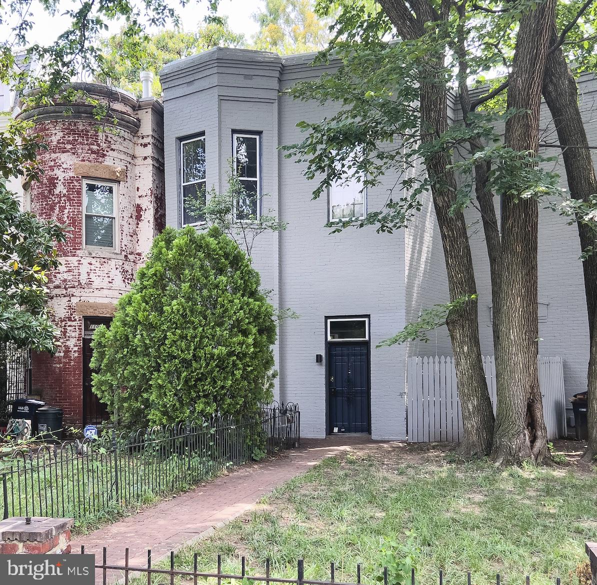 1101 SOUTH CAROLINA AVE SE #B, WASHINGTON, District Of Columbia 20003, 2 Bedrooms Bedrooms, ,1 BathroomBathrooms,Residential,For sale,1101 SOUTH CAROLINA AVE SE #B,DCDC2244346 MLS # DCDC2244346