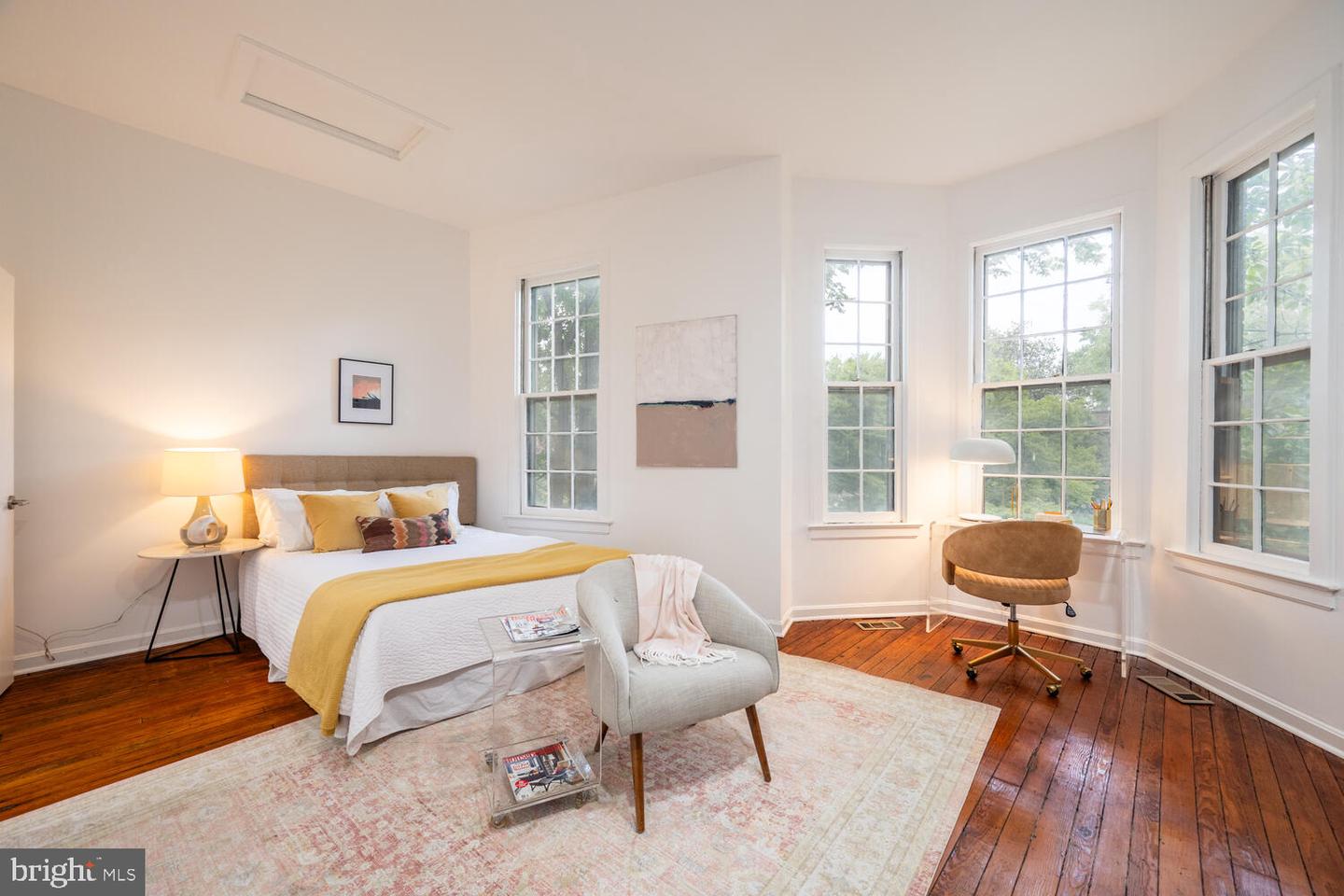 1101 SOUTH CAROLINA AVE SE #B, WASHINGTON, District Of Columbia 20003, 2 Bedrooms Bedrooms, ,1 BathroomBathrooms,Residential,For sale,1101 SOUTH CAROLINA AVE SE #B,DCDC2244346 MLS # DCDC2244346