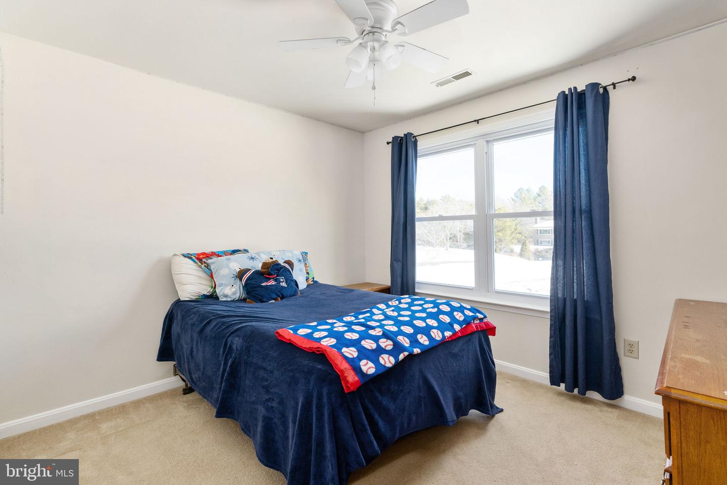 2 PLEASURE CT, STAFFORD, Virginia 22556, 4 Bedrooms Bedrooms, ,3 BathroomsBathrooms,Residential,For sale,2 PLEASURE CT,VAST2045768 MLS # VAST2045768