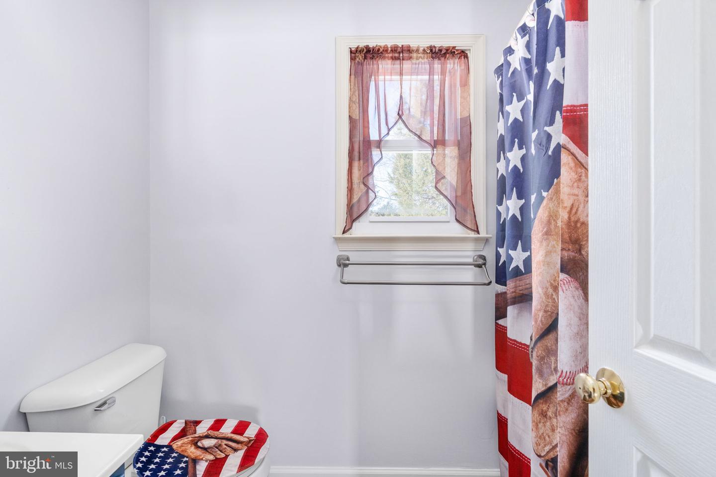 2 PLEASURE CT, STAFFORD, Virginia 22556, 4 Bedrooms Bedrooms, ,3 BathroomsBathrooms,Residential,For sale,2 PLEASURE CT,VAST2045768 MLS # VAST2045768