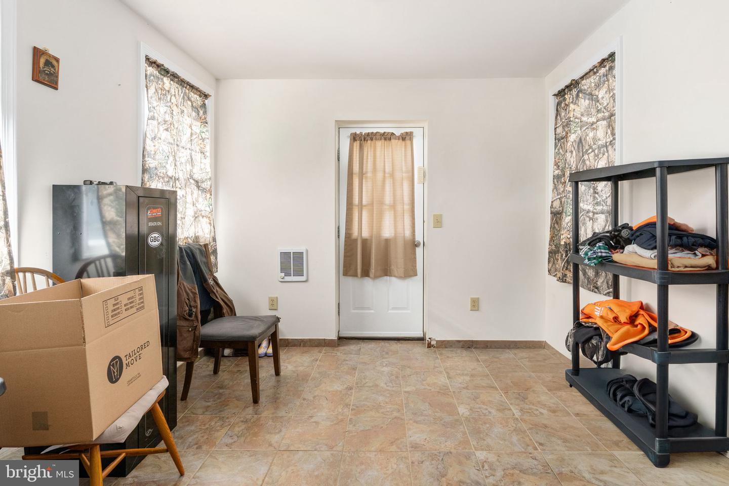 2 PLEASURE CT, STAFFORD, Virginia 22556, 4 Bedrooms Bedrooms, ,3 BathroomsBathrooms,Residential,For sale,2 PLEASURE CT,VAST2045768 MLS # VAST2045768