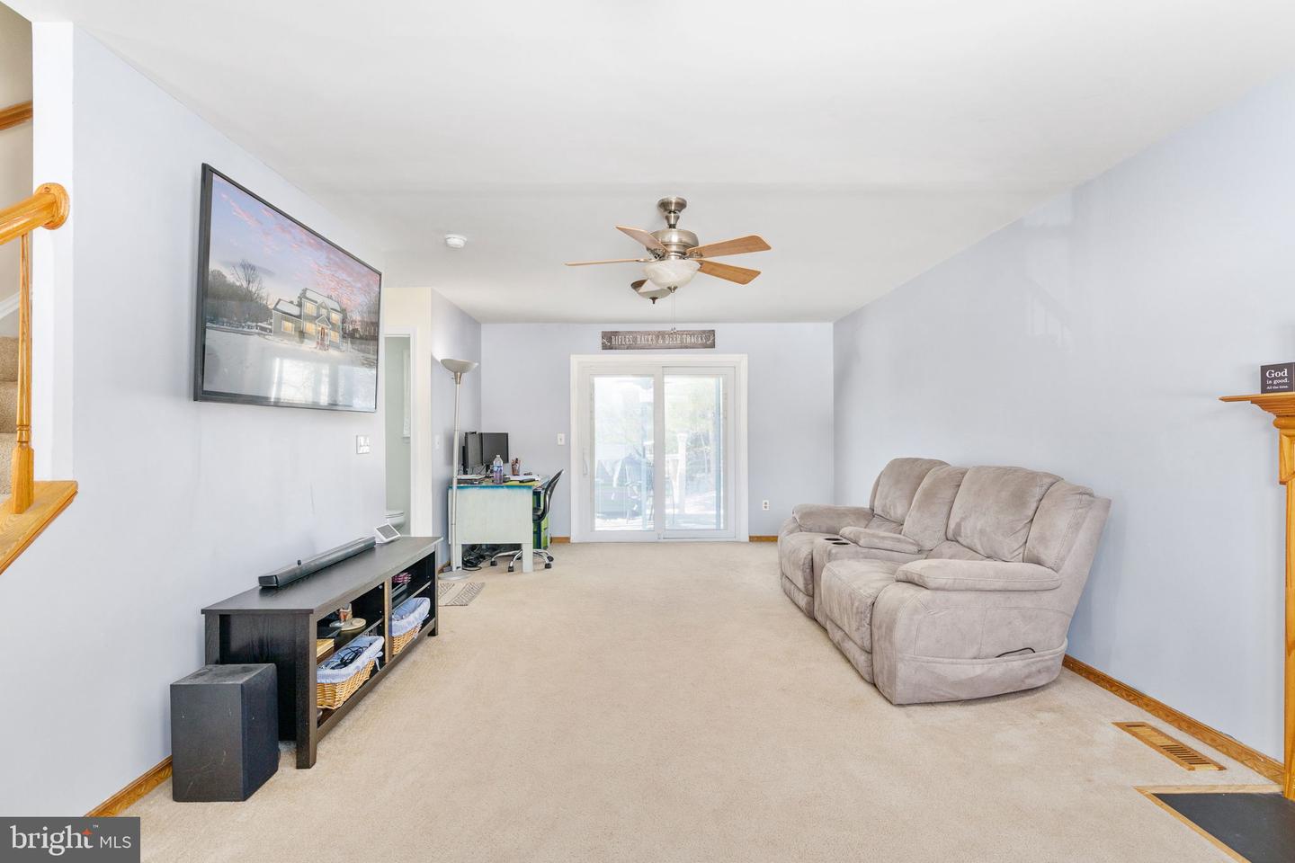 2 PLEASURE CT, STAFFORD, Virginia 22556, 4 Bedrooms Bedrooms, ,3 BathroomsBathrooms,Residential,For sale,2 PLEASURE CT,VAST2045768 MLS # VAST2045768