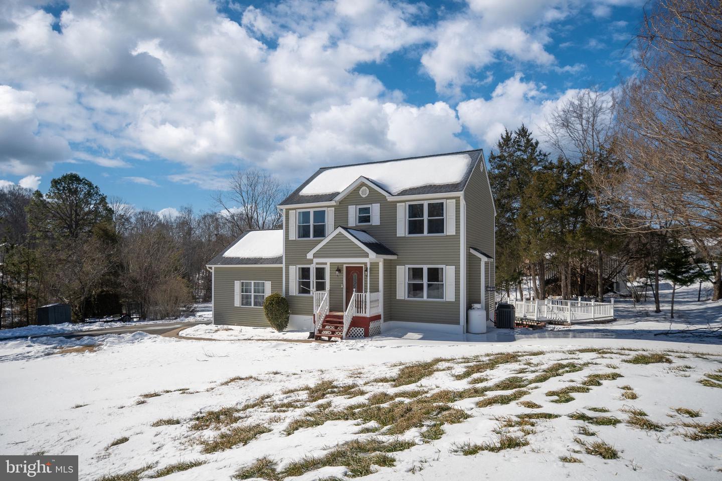 2 PLEASURE CT, STAFFORD, Virginia 22556, 4 Bedrooms Bedrooms, ,3 BathroomsBathrooms,Residential,For sale,2 PLEASURE CT,VAST2045768 MLS # VAST2045768