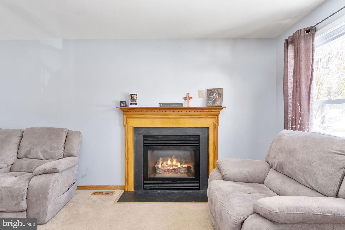 2 PLEASURE CT, STAFFORD, Virginia 22556, 4 Bedrooms Bedrooms, ,3 BathroomsBathrooms,Residential,For sale,2 PLEASURE CT,VAST2045768 MLS # VAST2045768