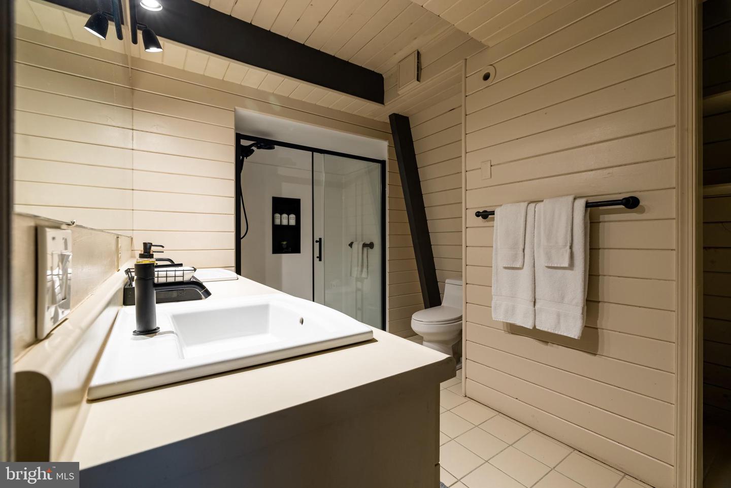 1667 FAIRWAY DR, BASYE, Virginia 22810, 4 Bedrooms Bedrooms, ,3 BathroomsBathrooms,Residential,For sale,1667 FAIRWAY DR,VASH2013522 MLS # VASH2013522