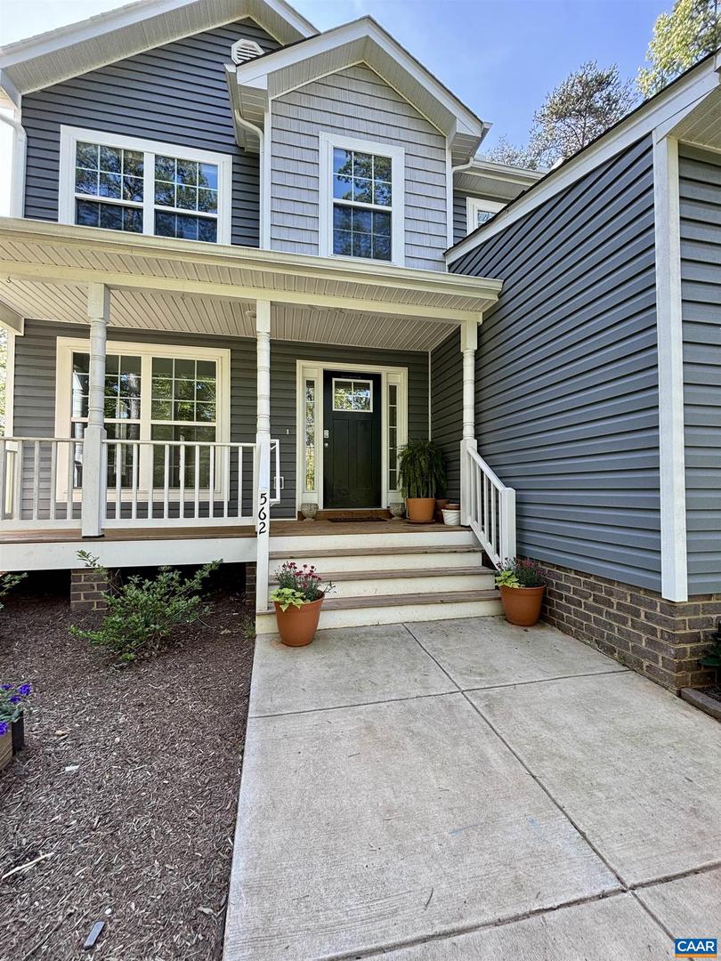 562 TAYLOR RIDGE WAY, PALMYRA, Virginia 22963, 4 Bedrooms Bedrooms, ,2 BathroomsBathrooms,Residential,For sale,562 TAYLOR RIDGE WAY,673059 MLS # 673059