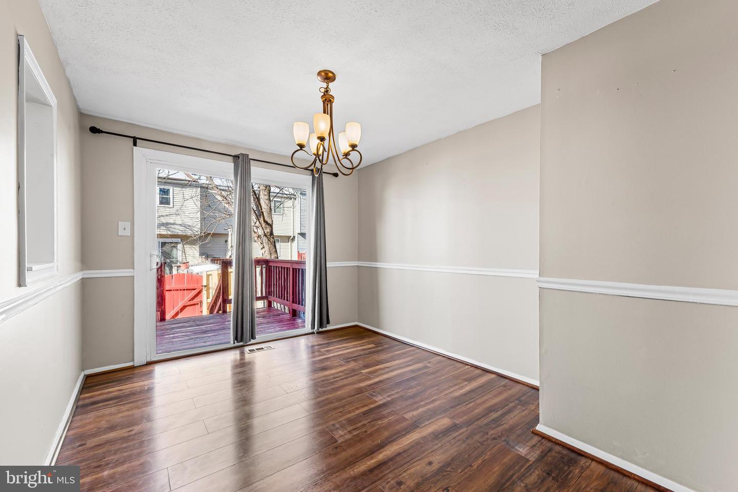 8392 SHADY GROVE CIR, MANASSAS, Virginia 20110, 3 Bedrooms Bedrooms, ,2 BathroomsBathrooms,Residential,For sale,8392 SHADY GROVE CIR,VAMN2010188 MLS # VAMN2010188