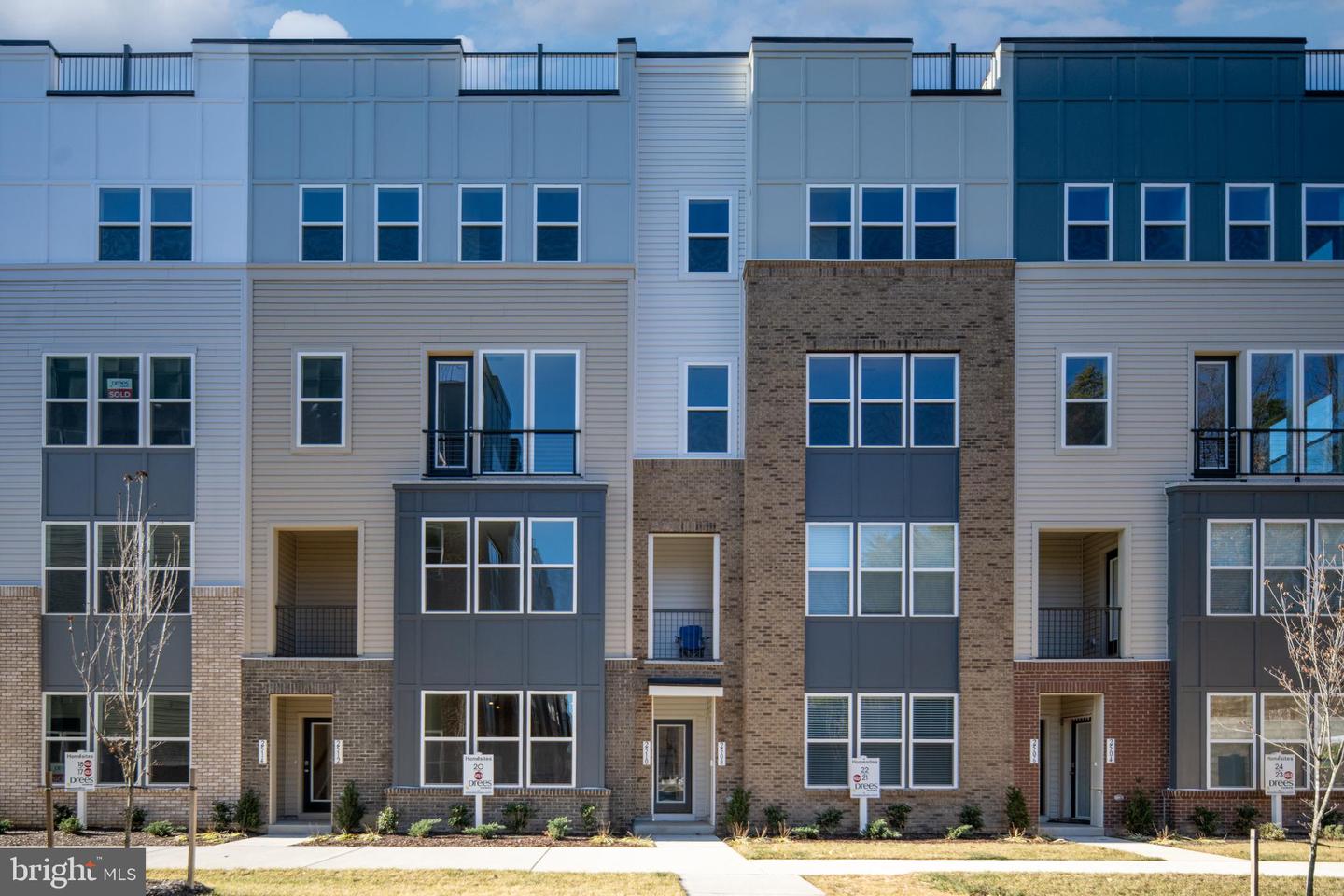 2510 NEABSCO COMMON PL, WOODBRIDGE, Virginia 22191, 3 Bedrooms Bedrooms, ,2 BathroomsBathrooms,Residential,For sale,2510 NEABSCO COMMON PL,VAPW2111986 MLS # VAPW2111986