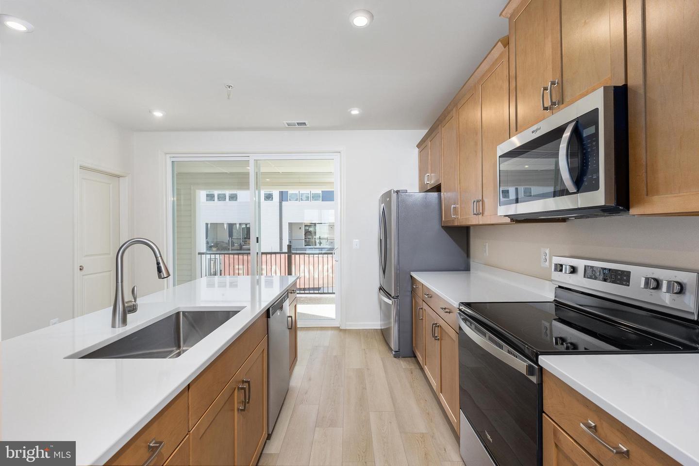 2510 NEABSCO COMMON PL, WOODBRIDGE, Virginia 22191, 3 Bedrooms Bedrooms, ,2 BathroomsBathrooms,Residential,For sale,2510 NEABSCO COMMON PL,VAPW2111986 MLS # VAPW2111986