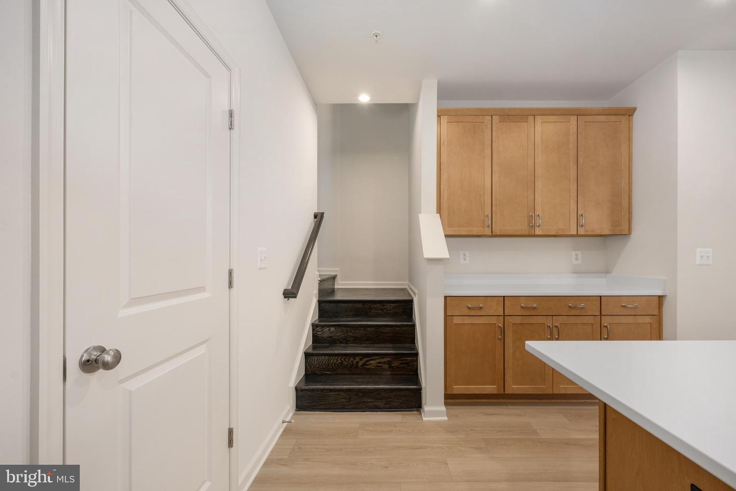 2548 NEABSCO COMMON PL, WOODBRIDGE, Virginia 22191, 2 Bedrooms Bedrooms, ,2 BathroomsBathrooms,Residential,For sale,2548 NEABSCO COMMON PL,VAPW2111988 MLS # VAPW2111988