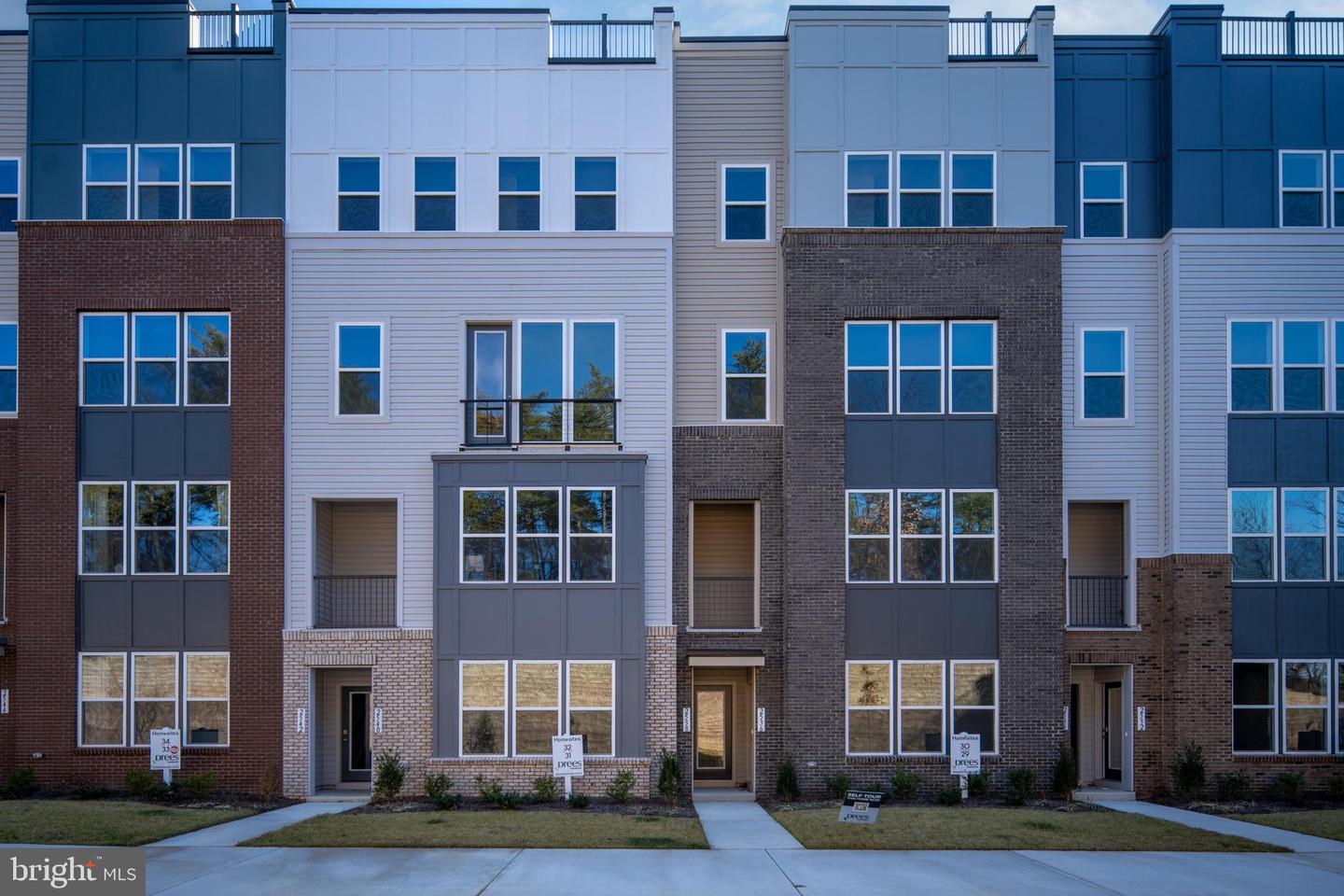 2538 NEABSCO COMMON PL, WOODBRIDGE, Virginia 22191, 3 Bedrooms Bedrooms, ,2 BathroomsBathrooms,Residential,For sale,2538 NEABSCO COMMON PL,VAPW2111998 MLS # VAPW2111998