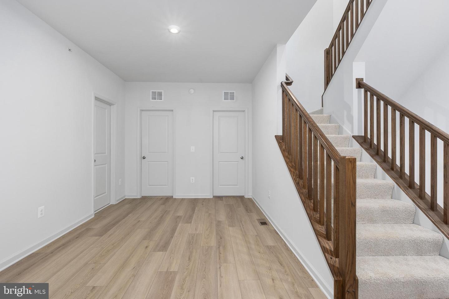 2538 NEABSCO COMMON PL, WOODBRIDGE, Virginia 22191, 3 Bedrooms Bedrooms, ,2 BathroomsBathrooms,Residential,For sale,2538 NEABSCO COMMON PL,VAPW2111998 MLS # VAPW2111998