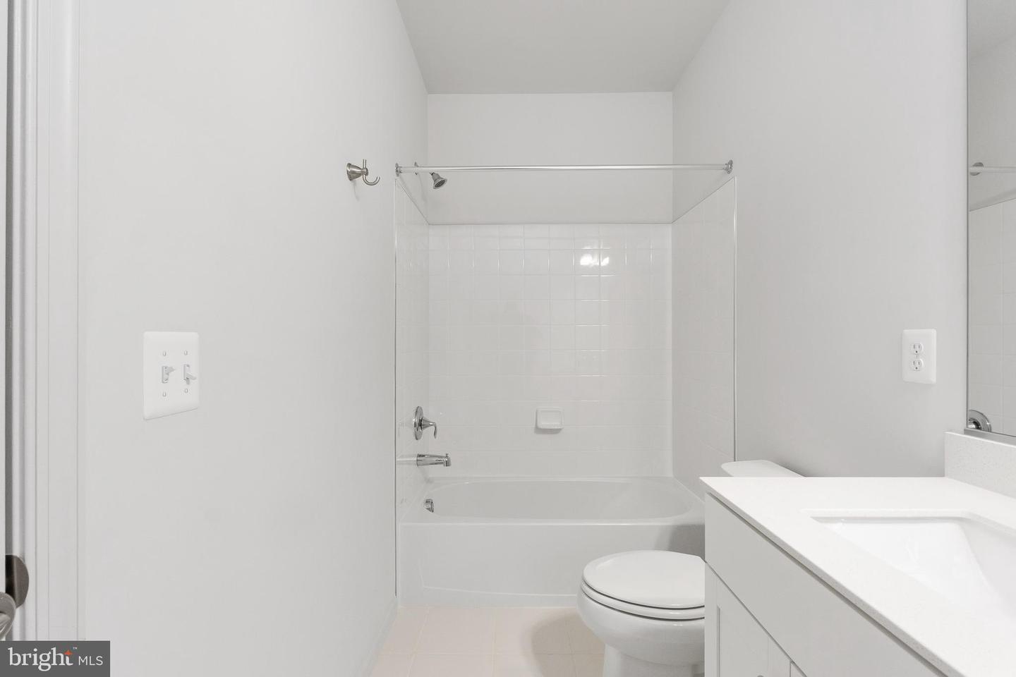 2538 NEABSCO COMMON PL, WOODBRIDGE, Virginia 22191, 3 Bedrooms Bedrooms, ,2 BathroomsBathrooms,Residential,For sale,2538 NEABSCO COMMON PL,VAPW2111998 MLS # VAPW2111998