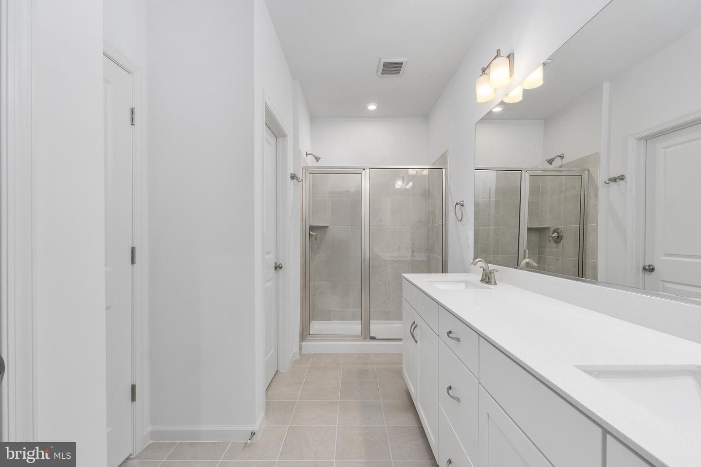 2538 NEABSCO COMMON PL, WOODBRIDGE, Virginia 22191, 3 Bedrooms Bedrooms, ,2 BathroomsBathrooms,Residential,For sale,2538 NEABSCO COMMON PL,VAPW2111998 MLS # VAPW2111998