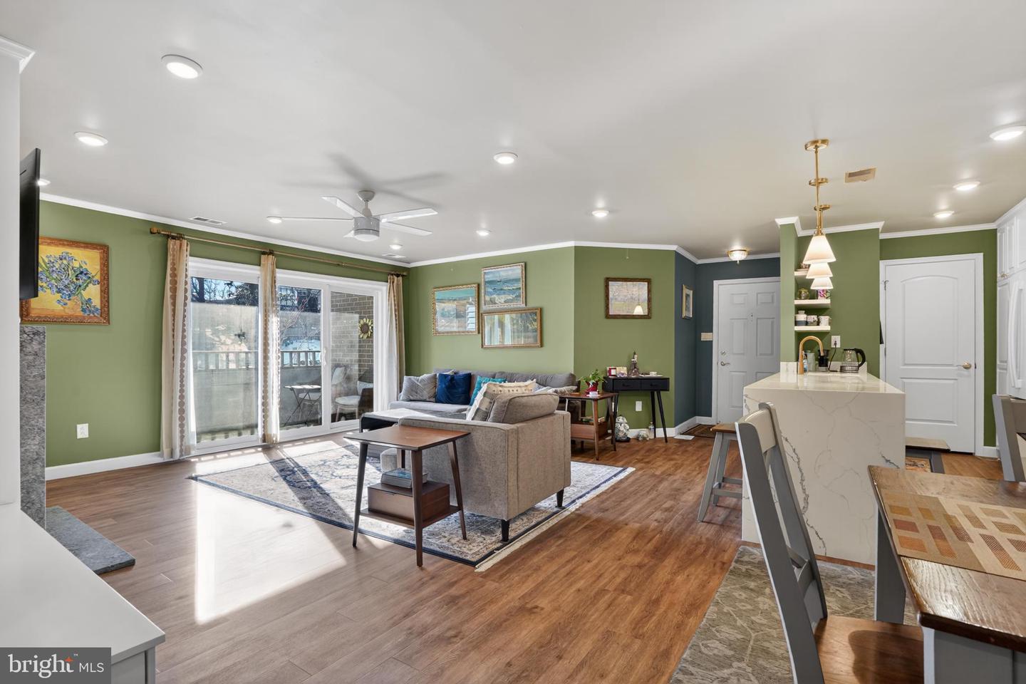 7703 LAFAYETTE FOREST DR #24, ANNANDALE, Virginia 22003, 1 Bedroom Bedrooms, 2 Rooms Rooms,1 BathroomBathrooms,Residential,For sale,7703 LAFAYETTE FOREST DR #24,VAFX2289418 MLS # VAFX2289418