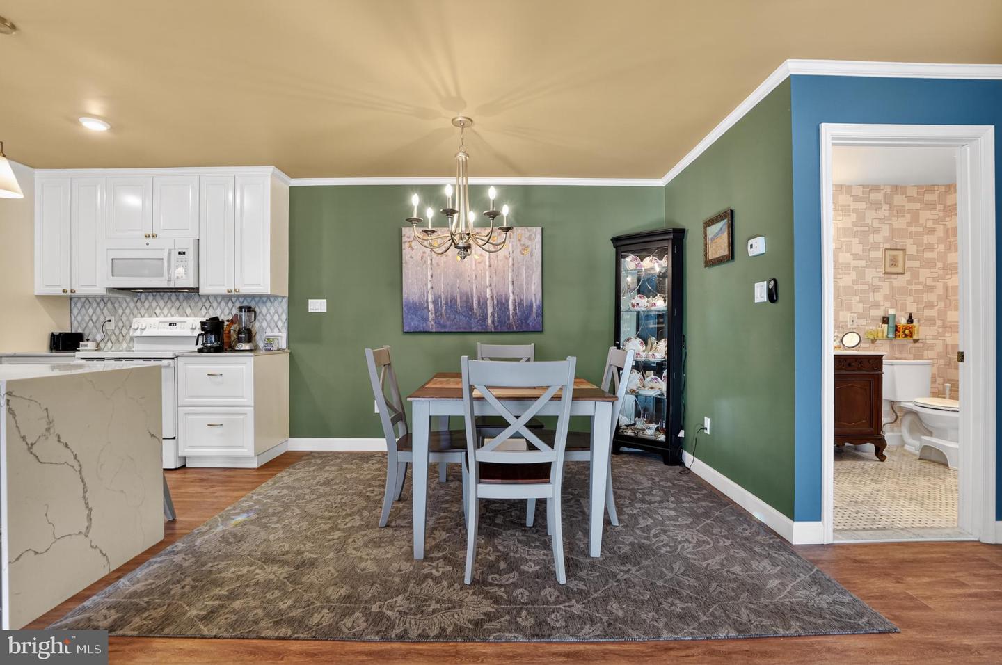 7703 LAFAYETTE FOREST DR #24, ANNANDALE, Virginia 22003, 1 Bedroom Bedrooms, 2 Rooms Rooms,1 BathroomBathrooms,Residential,For sale,7703 LAFAYETTE FOREST DR #24,VAFX2289418 MLS # VAFX2289418