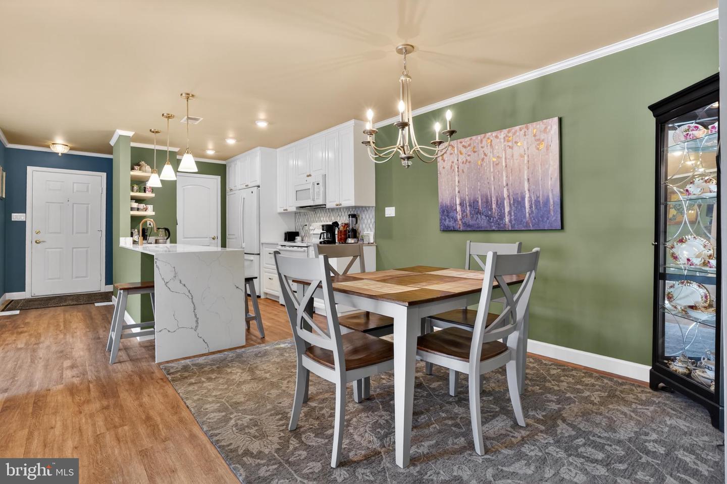 7703 LAFAYETTE FOREST DR #24, ANNANDALE, Virginia 22003, 1 Bedroom Bedrooms, 2 Rooms Rooms,1 BathroomBathrooms,Residential,For sale,7703 LAFAYETTE FOREST DR #24,VAFX2289418 MLS # VAFX2289418