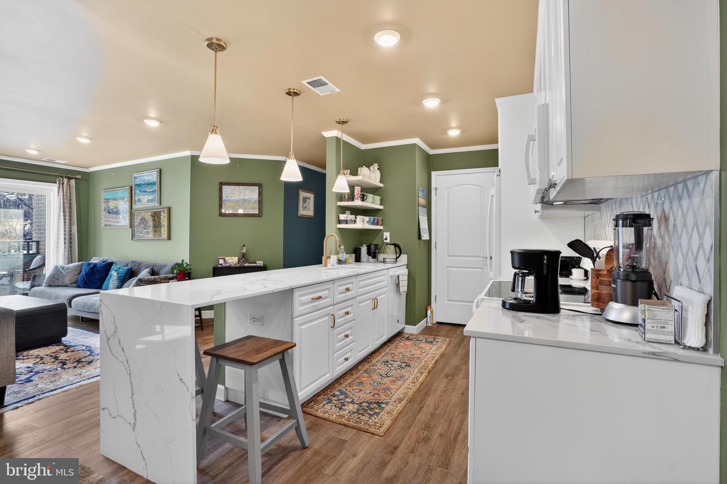 7703 LAFAYETTE FOREST DR #24, ANNANDALE, Virginia 22003, 1 Bedroom Bedrooms, 2 Rooms Rooms,1 BathroomBathrooms,Residential,For sale,7703 LAFAYETTE FOREST DR #24,VAFX2289418 MLS # VAFX2289418