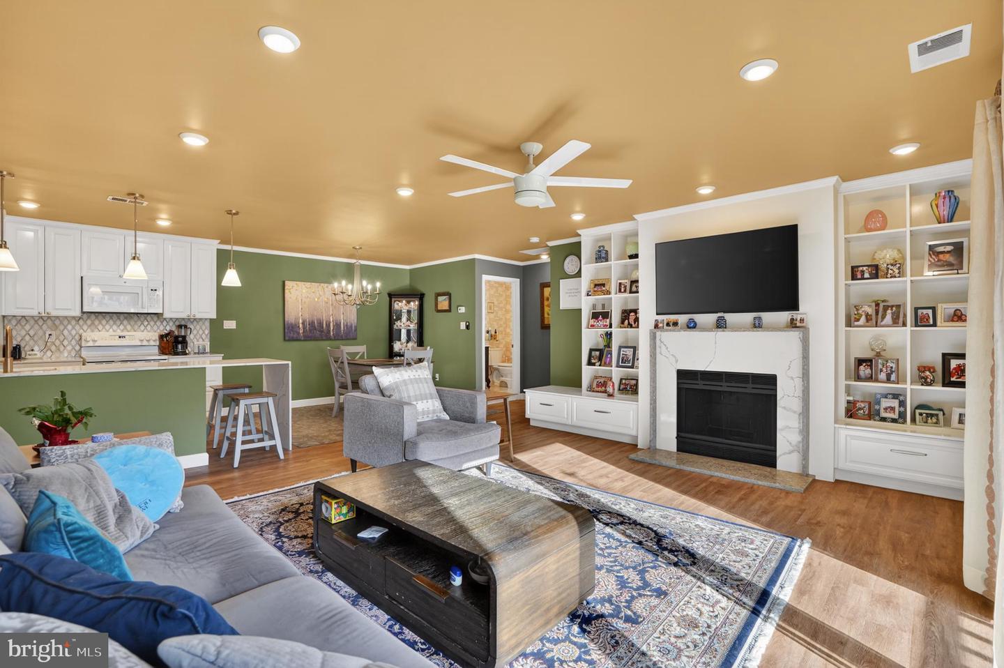 7703 LAFAYETTE FOREST DR #24, ANNANDALE, Virginia 22003, 1 Bedroom Bedrooms, 2 Rooms Rooms,1 BathroomBathrooms,Residential,For sale,7703 LAFAYETTE FOREST DR #24,VAFX2289418 MLS # VAFX2289418