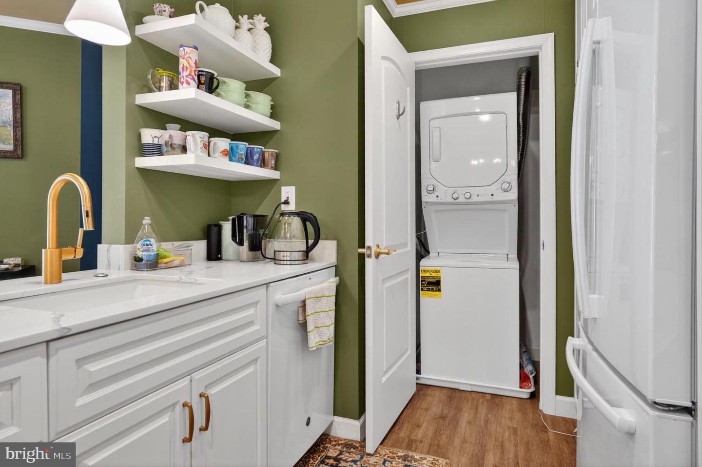 7703 LAFAYETTE FOREST DR #24, ANNANDALE, Virginia 22003, 1 Bedroom Bedrooms, 2 Rooms Rooms,1 BathroomBathrooms,Residential,For sale,7703 LAFAYETTE FOREST DR #24,VAFX2289418 MLS # VAFX2289418