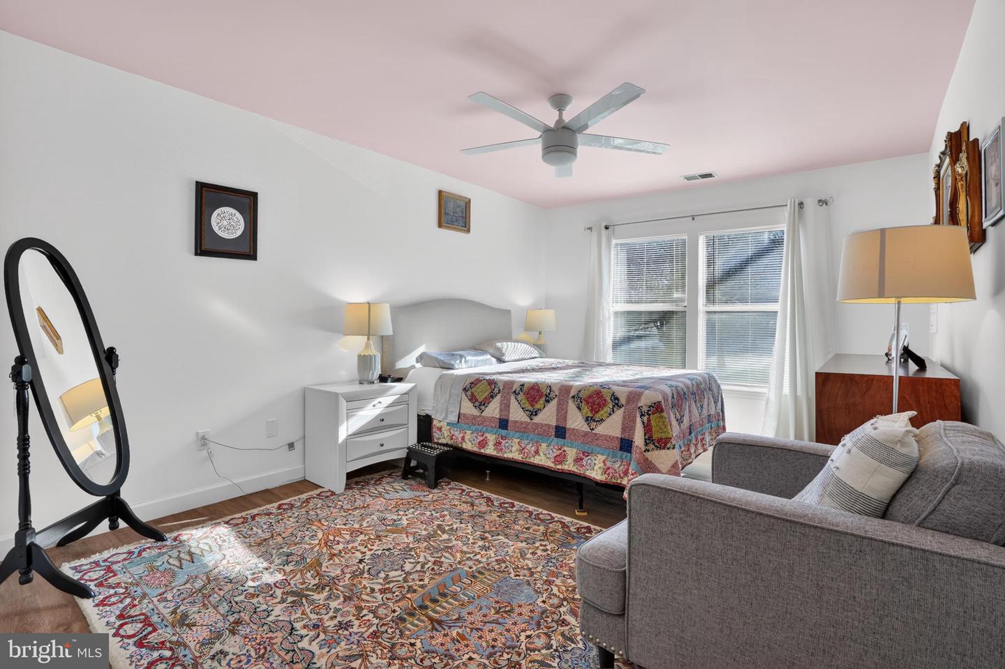 7703 LAFAYETTE FOREST DR #24, ANNANDALE, Virginia 22003, 1 Bedroom Bedrooms, 2 Rooms Rooms,1 BathroomBathrooms,Residential,For sale,7703 LAFAYETTE FOREST DR #24,VAFX2289418 MLS # VAFX2289418