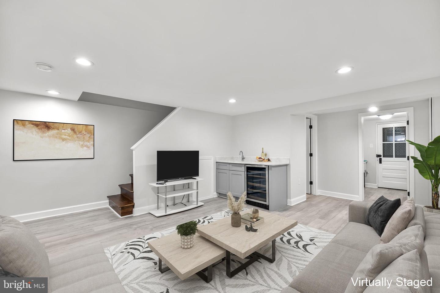 810 20TH ST NE, WASHINGTON, District Of Columbia 20002, 3 Bedrooms Bedrooms, ,2 BathroomsBathrooms,Residential,For sale,810 20TH ST NE,DCDC2245004 MLS # DCDC2245004