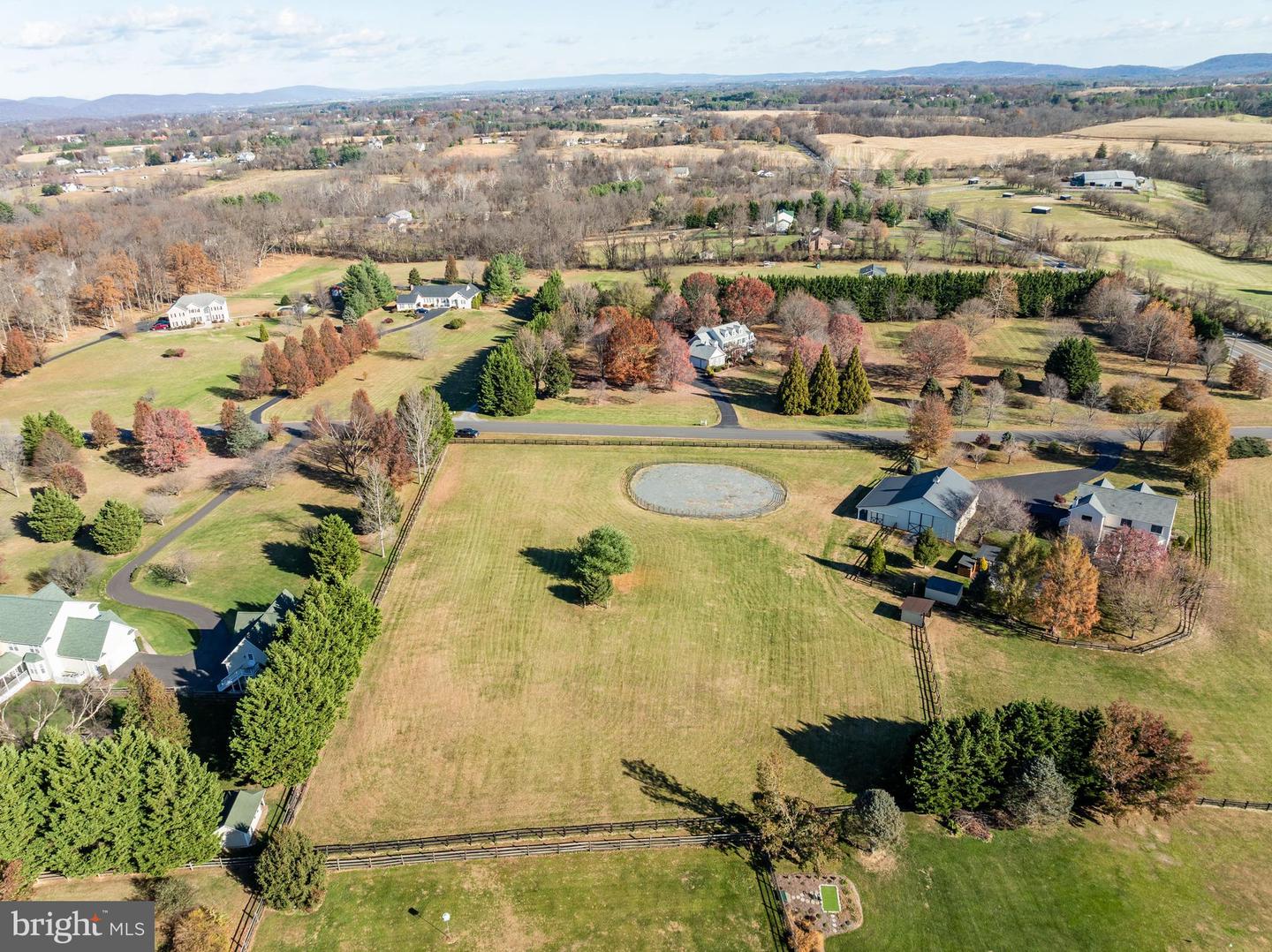 38607 MILLSTONE DRIVE, PURCELLVILLE, Virginia 20132, 4 Bedrooms Bedrooms, ,3 BathroomsBathrooms,Residential,For sale,38607 MILLSTONE DRIVE,VALO2115380 MLS # VALO2115380