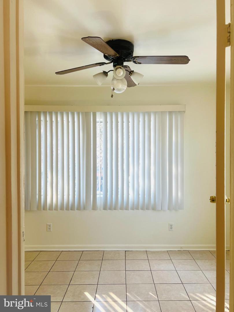 4901 FITCH PL NE, WASHINGTON, District Of Columbia 20019, 3 Bedrooms Bedrooms, 13 Rooms Rooms,2 BathroomsBathrooms,Residential,For sale,4901 FITCH PL NE,DCDC2245036 MLS # DCDC2245036