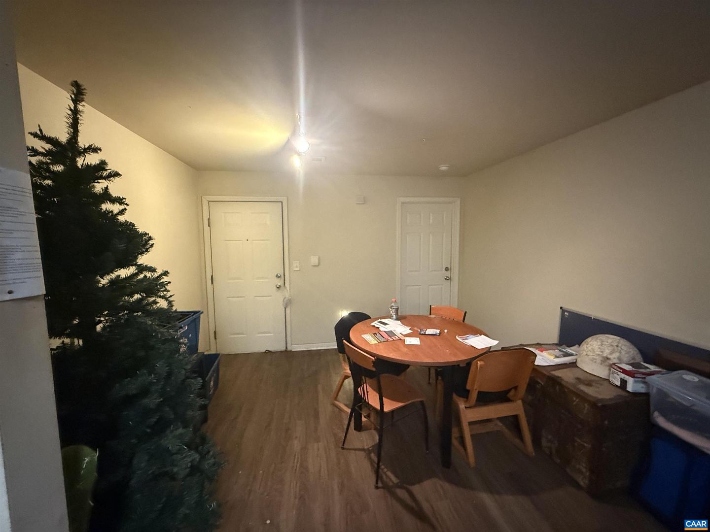 190 YELLOWSTONE DR #201, CHARLOTTESVILLE, Virginia 22903, 4 Bedrooms Bedrooms, ,4 BathroomsBathrooms,Residential,For sale,190 YELLOWSTONE DR #201,673089 MLS # 673089