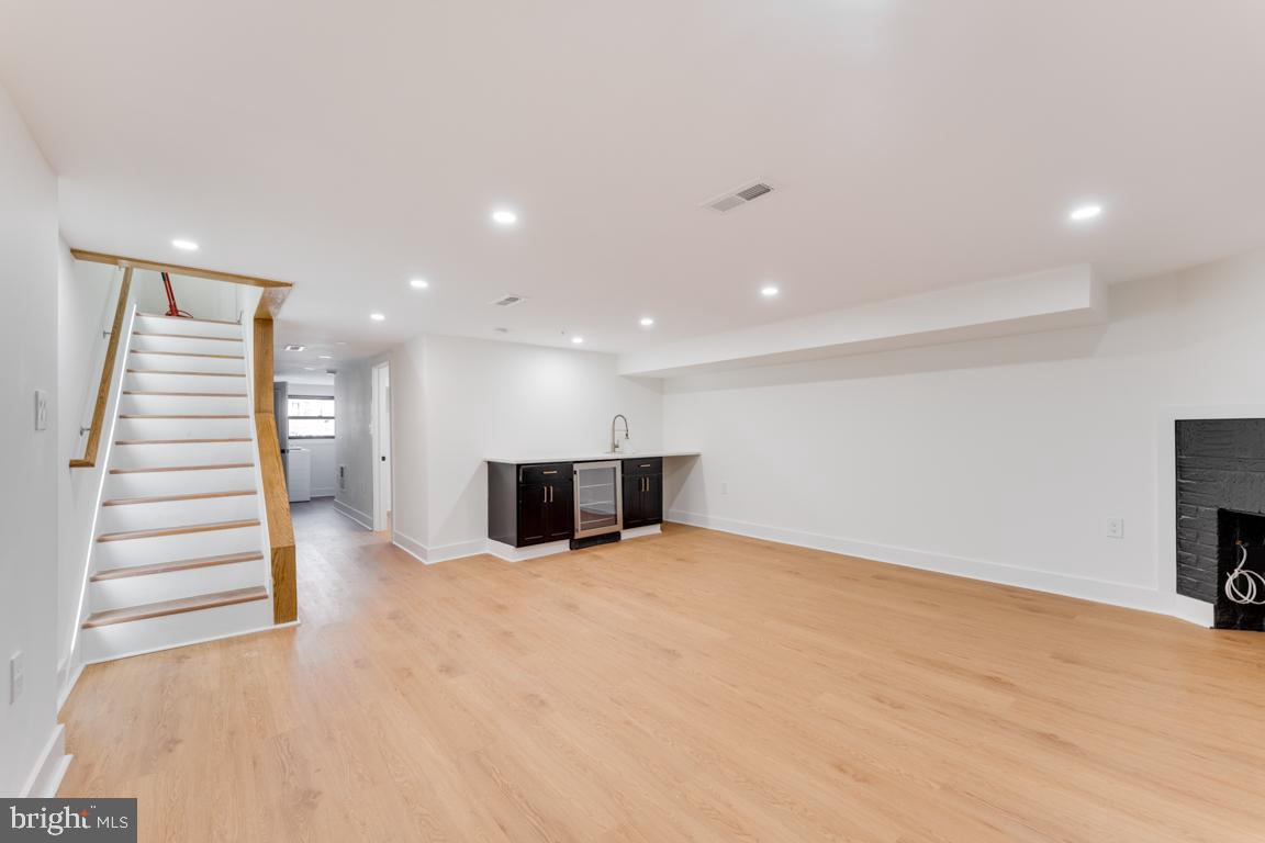 219 JEFFERSON ST NW, WASHINGTON, District Of Columbia 20011, 4 Bedrooms Bedrooms, ,3 BathroomsBathrooms,Residential,For sale,219 JEFFERSON ST NW,DCDC2245050 MLS # DCDC2245050